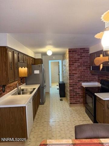 26 Condor Circle, Carson City, NV 89701