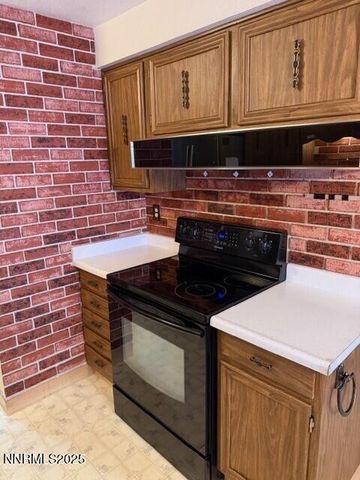 26 Condor Circle, Carson City, NV 89701