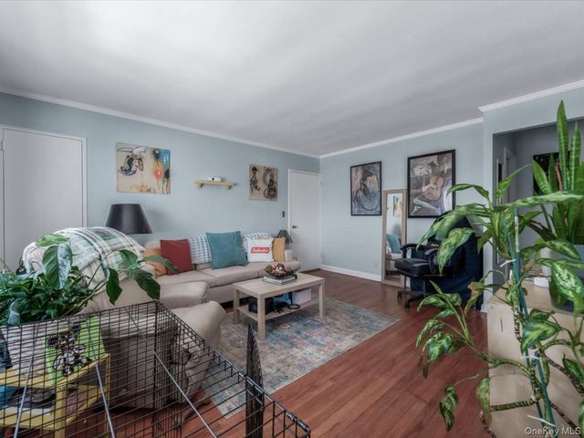 1969 Edison Avenue, Bronx, NY 10461