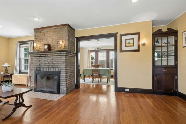 146 Purchase St, Milford, MA 01757