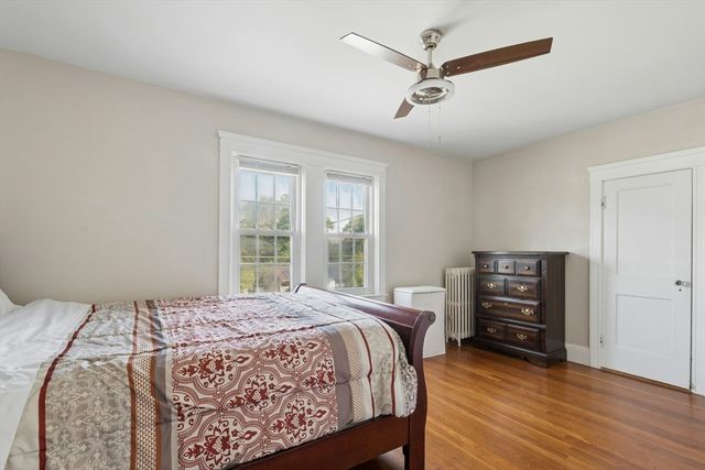 146 Purchase St, Milford, MA 01757