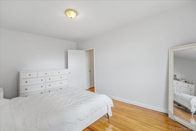 64-11 99 Street 414, Rego Park, NY 11374