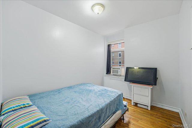 64-11 99 Street 414, Rego Park, NY 11374