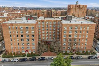 64-11 99 Street 414, Rego Park, NY 11374