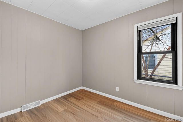 626 Bagley Avenue, Ypsilanti Charter Township, MI 48198