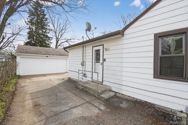 626 Bagley Avenue, Ypsilanti Charter Township, MI 48198