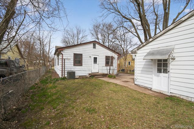 626 Bagley Avenue, Ypsilanti Charter Township, MI 48198