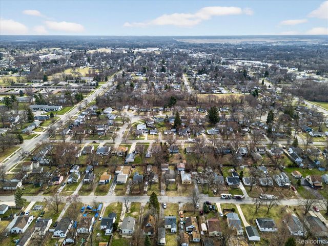 626 Bagley Avenue, Ypsilanti Charter Township, MI 48198