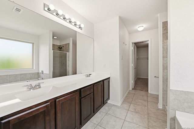 159 DEER BLF, San Antonio, TX 78253