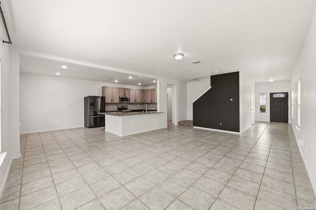 159 DEER BLF, San Antonio, TX 78253