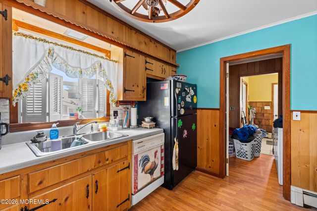 521 E Long Branch Avenue, Ocean Gate, NJ 08740