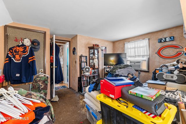 521 E Long Branch Avenue, Ocean Gate, NJ 08740