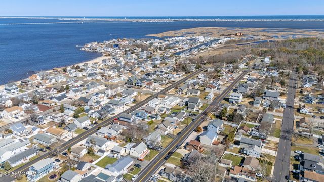 521 E Long Branch Avenue, Ocean Gate, NJ 08740