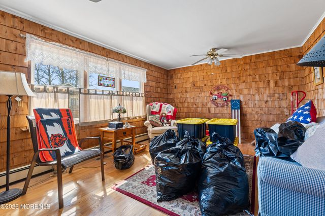 521 E Long Branch Avenue, Ocean Gate, NJ 08740