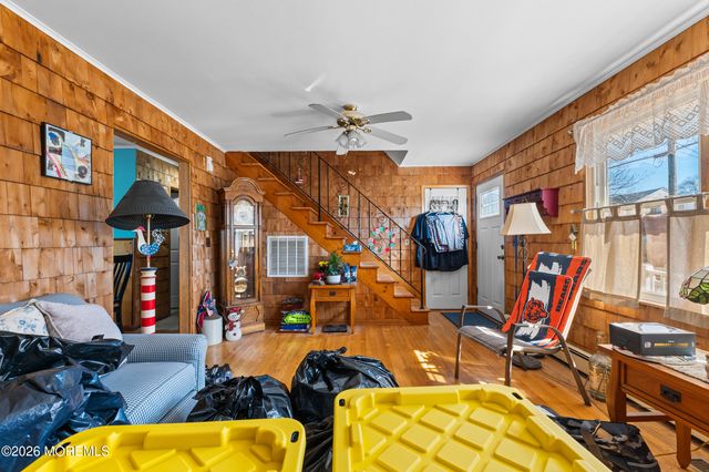 521 E Long Branch Avenue, Ocean Gate, NJ 08740