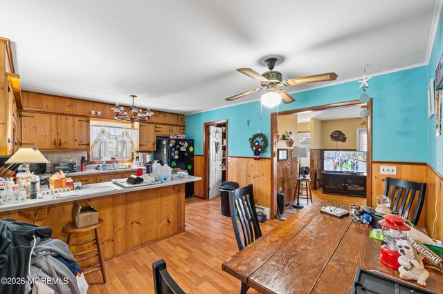 521 E Long Branch Avenue, Ocean Gate, NJ 08740