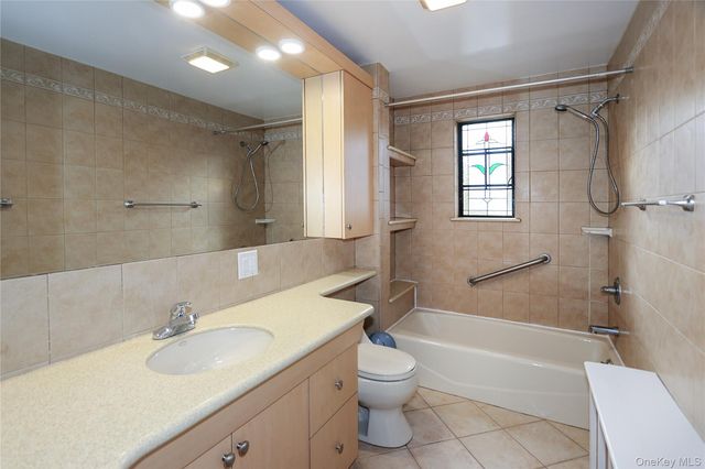 67-47 Kessel Street, Forest Hills, NY 11375