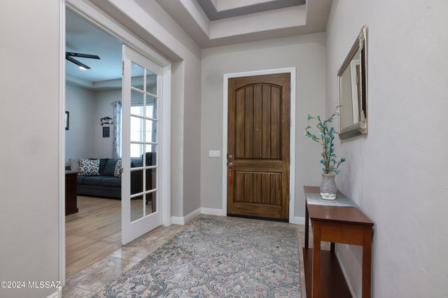 2542 N Woods End Place, Tucson, AZ 85749