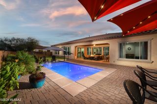 2542 N Woods End Place, Tucson, AZ 85749