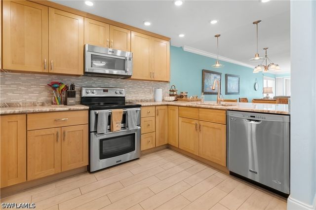 26000 Hickory BLVD 806, Bonita Springs, FL 34134