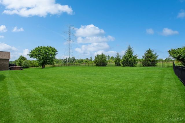 62 Tall Oaks Drive, Monroe, OH 45044