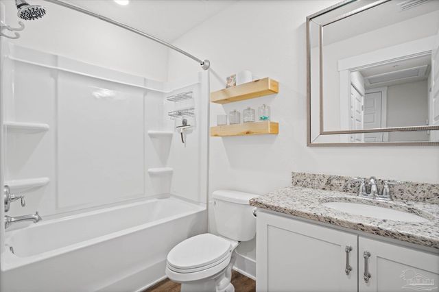 1419 Iroquois Ct, Pensacola, FL 32534