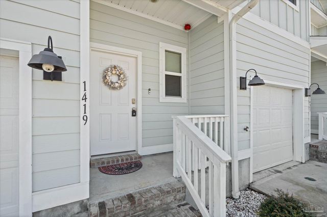 1419 Iroquois Ct, Pensacola, FL 32534