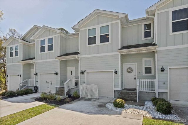 1419 Iroquois Ct, Pensacola, FL 32534