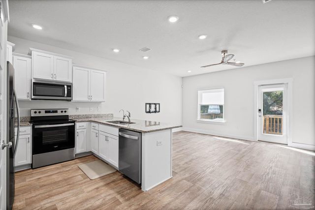 1419 Iroquois Ct, Pensacola, FL 32534