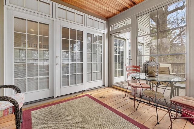2 Lincoln PARKWAY, Williams Bay, WI 53191