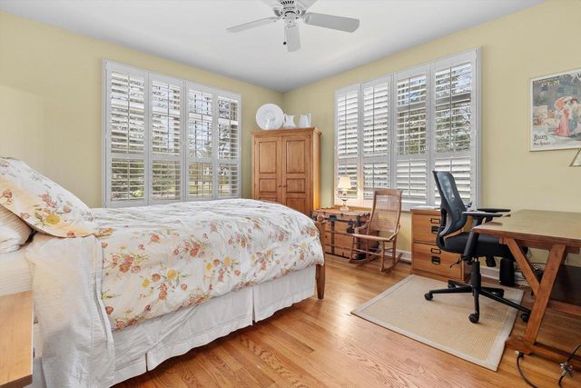 2 Lincoln PARKWAY, Williams Bay, WI 53191