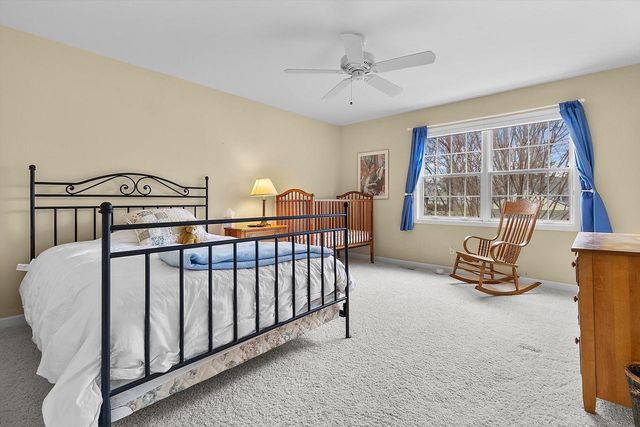 2 Lincoln PARKWAY, Williams Bay, WI 53191