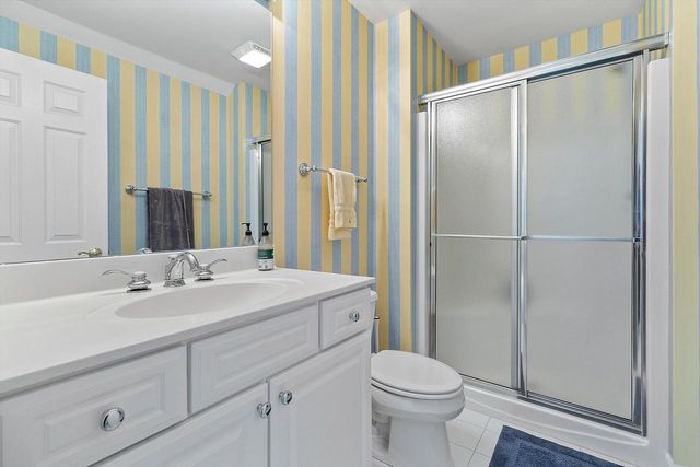 2 Lincoln PARKWAY, Williams Bay, WI 53191