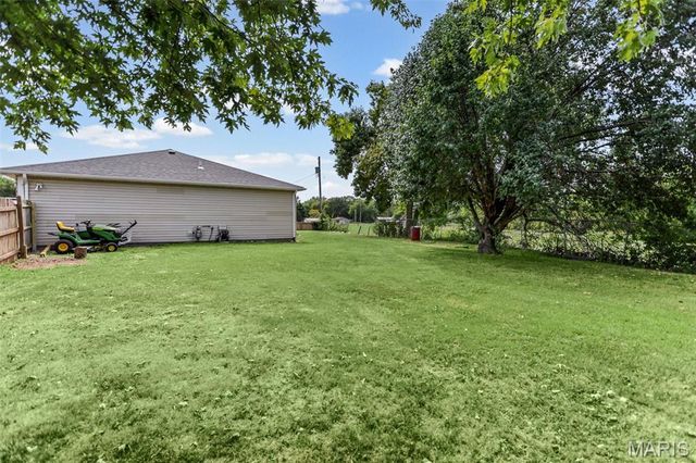 1110 Alice Lane, Granite City, IL 62040