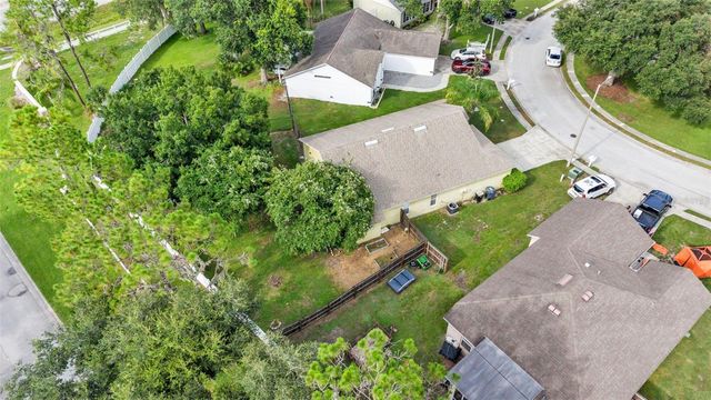 2723 SUNDANCE CIRCLE, Mulberry, FL 33860