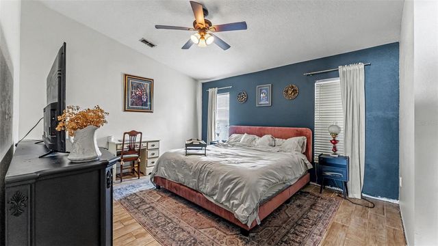 2723 SUNDANCE CIRCLE, Mulberry, FL 33860