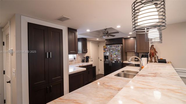 6500 NW 2nd Avenue 114, Boca Raton, FL 33487