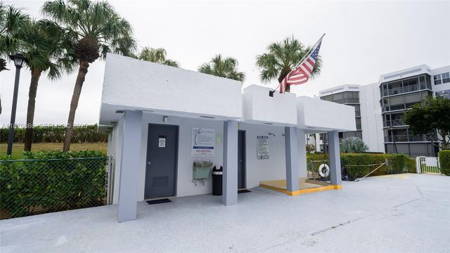 6500 NW 2nd Avenue 114, Boca Raton, FL 33487