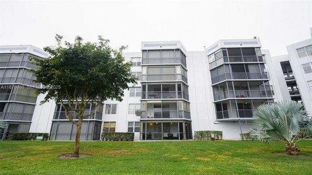 6500 NW 2nd Avenue 114, Boca Raton, FL 33487