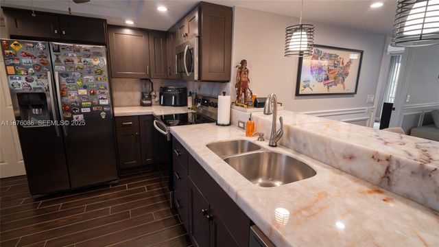 6500 NW 2nd Avenue 114, Boca Raton, FL 33487