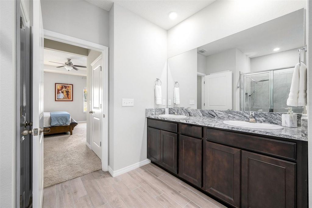 Image 22 of property listing at 1116 NW 136TH STREET, Newberry, FL 32669