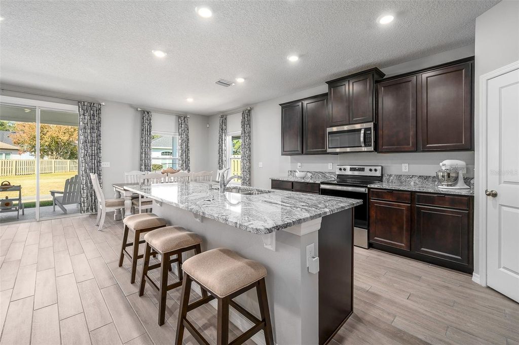 Image 4 of property listing at 1116 NW 136TH STREET, Newberry, FL 32669