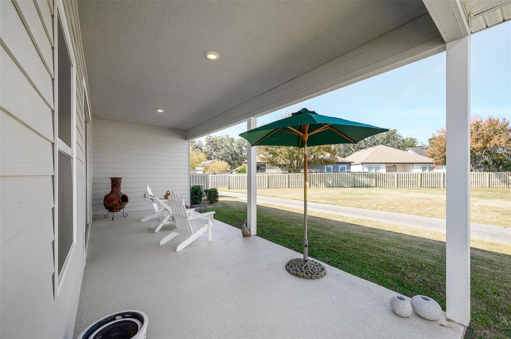 Image 33 of property listing at 1116 NW 136TH STREET, Newberry, FL 32669