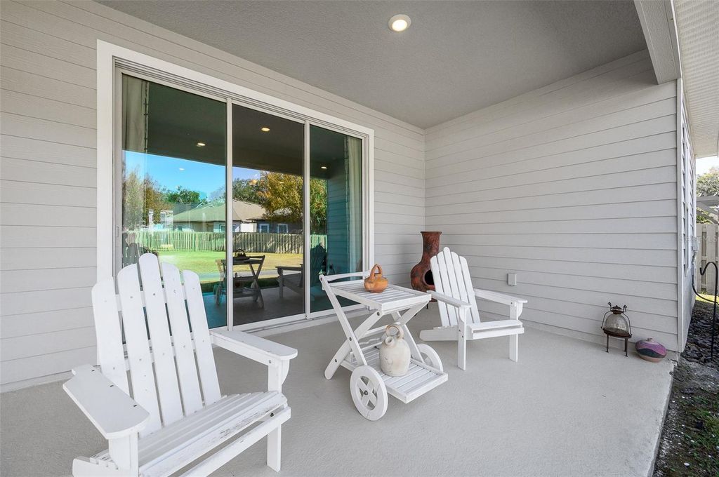 Image 35 of property listing at 1116 NW 136TH STREET, Newberry, FL 32669