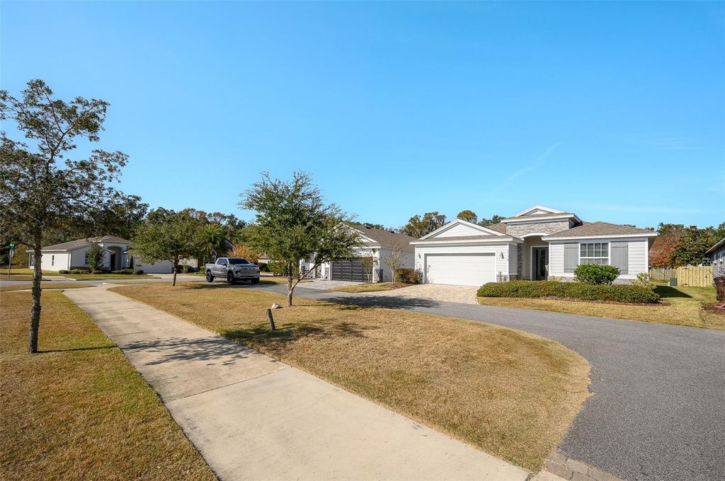 Image 39 of property listing at 1116 NW 136TH STREET, Newberry, FL 32669
