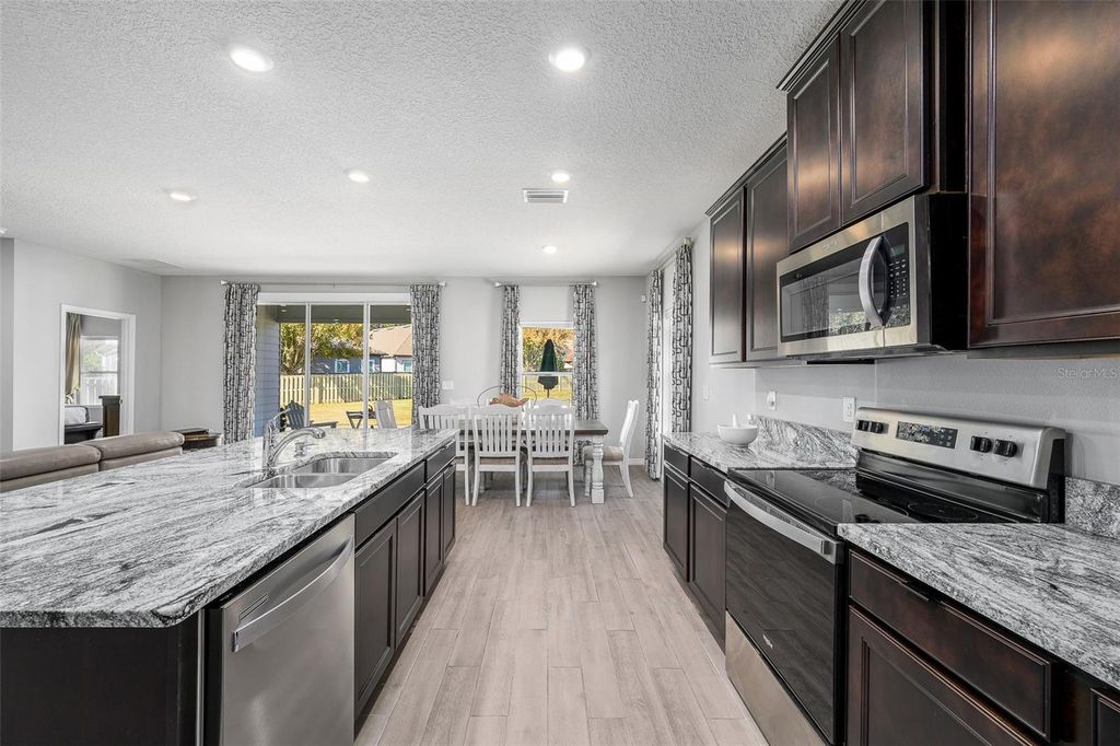 Image 5 of property listing at 1116 NW 136TH STREET, Newberry, FL 32669