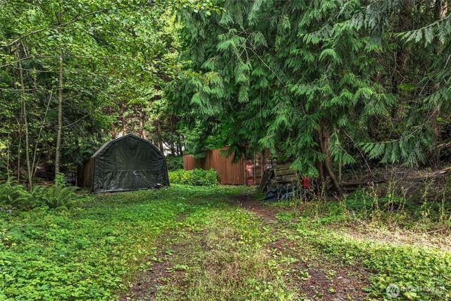 1215 244th Avenue NE, Sammamish, WA 98074