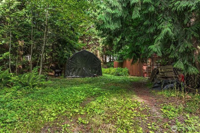 1215 244th Avenue NE, Sammamish, WA 98074