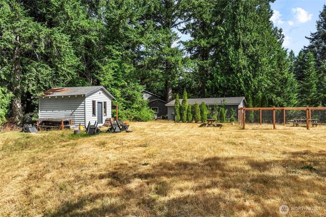 1215 244th Avenue NE, Sammamish, WA 98074