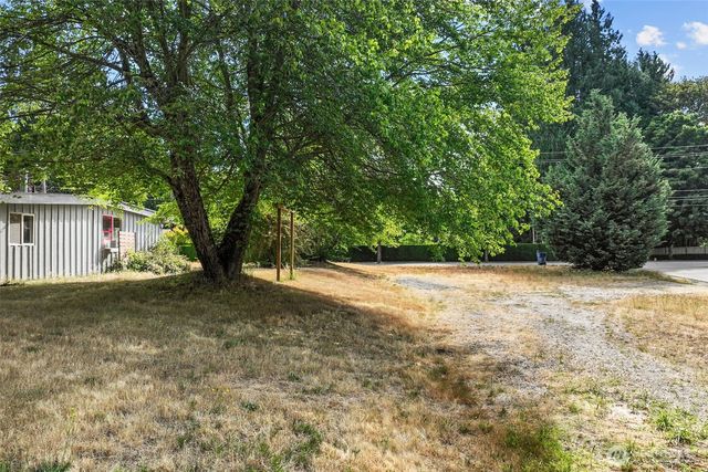 1215 244th Avenue NE, Sammamish, WA 98074